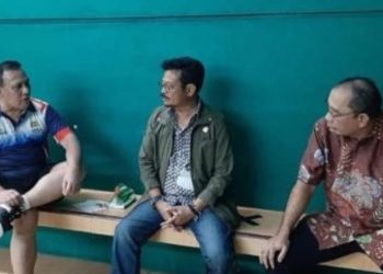 Foto Firli dan SYL di Lapangan Badminton, Ini Fakta Sebenarnya