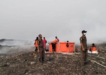 Bangun Tandon Berkapasitas 5 Ribu Liter Padamkan Kebakaran di TPA Rawa Kucing
