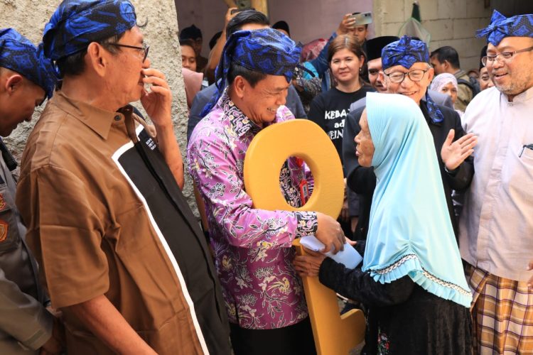 Peresmian rumah layak huni di Cisoka. (RIK)