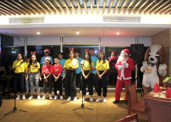 Swiss-Belhotel Serpong Kunjungi Kemah Beth Shalom dan Rayakan Natal Bersama
