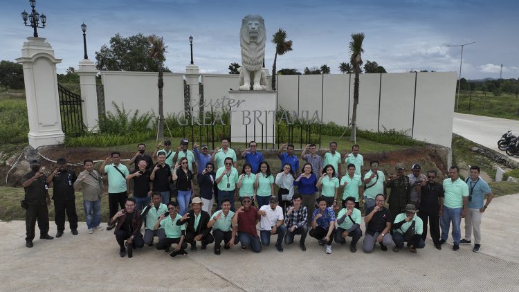 Ground breaking Cluster Super Great Britania Modernland Cilejit. (RIZ)