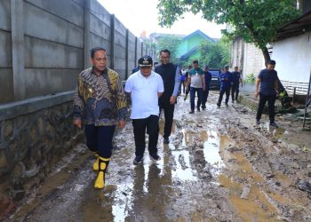 Puluhan Kepala Keluarga di Cipondoh Terdampak Banjir