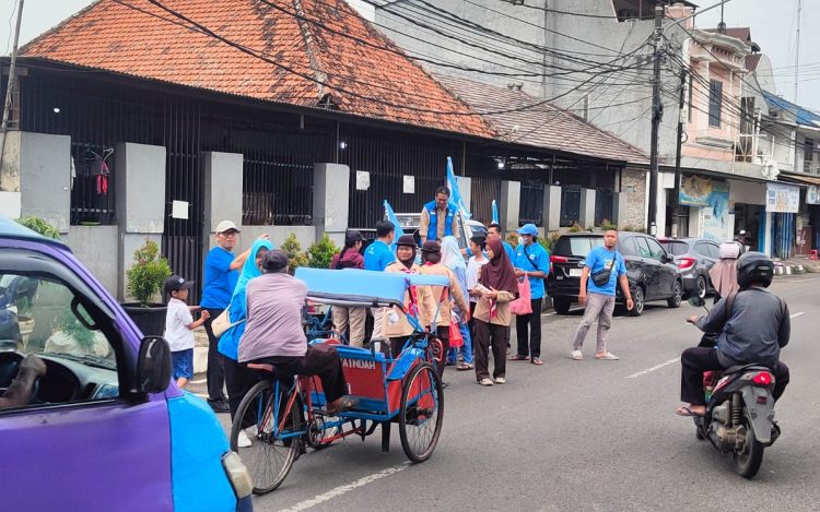 DPRD Partai Gelora Kota Tangerang bagikan Takjil,