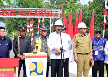 Presiden Jokowi Resmikan 24 Ruas Jalan di Kalimantan Barat Senilai Rp648 Miliar