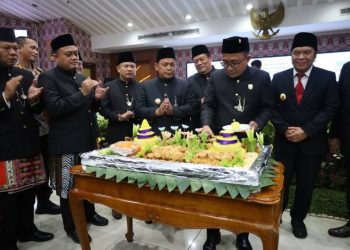 Pimpin Rapat Paripurna HUT Ke-31 Kota Tangerang, Gatot: Terus Berbenah di Segala Bidang