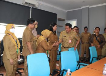 Sekda Rudy Maesyal Sidak Kehadiran Pegawai di Empat Dinas