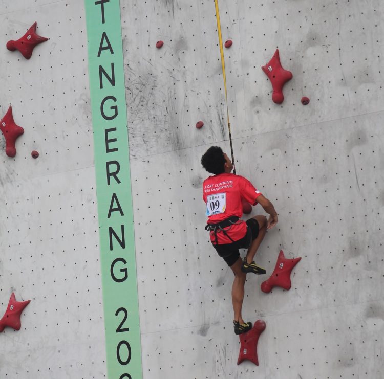 Atlet panjat tebing Kota Tangerang. (KEY)