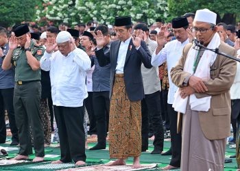 Presiden Jokowi dan Ibu Iriana Salat Iduladha 1445 Hijriah di Kota Semarang