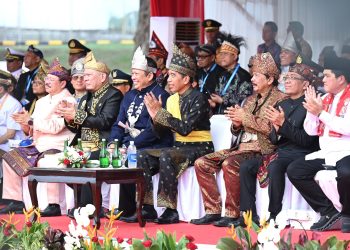 Presiden Jokowi dan Para Menteri Tampilkan Kebinekaan Budaya dalam Perayaan Hari Lahir Pancasila