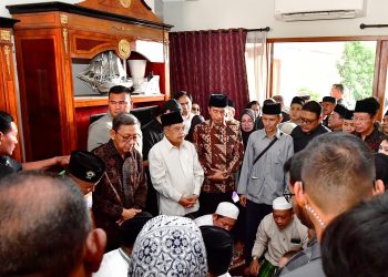 Presiden Jokowi Berdukacita atas Wafatnya Wapres Ke-9 RI Hamzah Haz