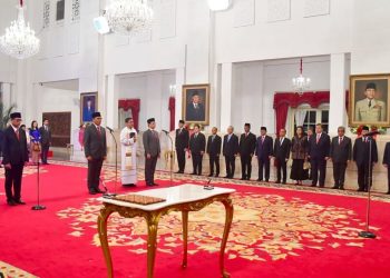Presiden Jokowi Lantik Tiga Wakil Menteri di Istana Negara