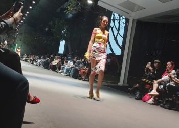 Empat Desainer Muda LPBT Susan Budhardjo Tampilkan Koleksi Terbaru di JF3 Fashion Festival 2004