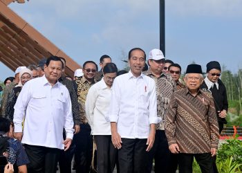 Jelang Sidang Paripurna, Presiden Jokowi Ajak Kabinet Nikmati Udara Pagi dan Keliling IKN
