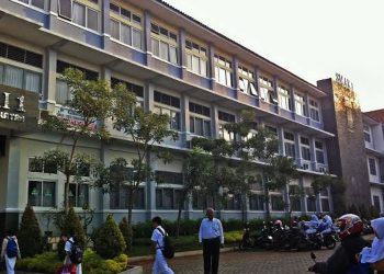 Oknum Wakasek SMAN 1 Tangsel Dituding Terima Uang ‘Pelicin’ PPDB, WAW Ancam Laporkan ke Polda Metro Jaya