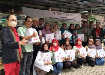 Kelompok Tani dan KWT Binaan Indah Kiat Tangerang Diedukasi Kesehatan dan Keselamatan Kerja