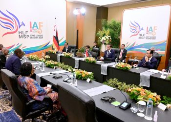 Bertemu Wakil Presiden Zimbabwe, Presiden Jokowi Bahas Kerja Sama Ekonomi hingga Pertambangan