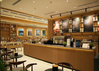 OPPO Experience Store Hadir di Bintaro Jaya Xchange Mall: Kombinasi Teknologi, Gaya Hidup, dan Rekreasi