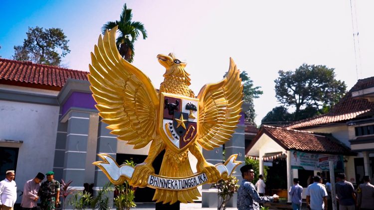 Tugu Garuda Pancasila.