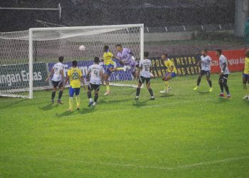 Takluk Dikandang, Persikota Dibantai PSPS Pekan Baru dengan skor 6-4