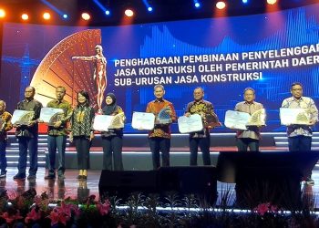 Apresiasi Kementerian Pekerjaan Umum, DSDABMBK Kota Tangerang Selatan Diganjar Penghargaan Pembinaan Jasa Konstruksi
