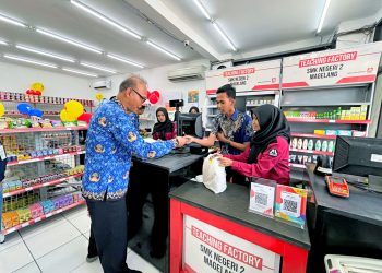 Program Alfamidi Class Berhasil Ciptakan Lulusan SMK Siap Kerja