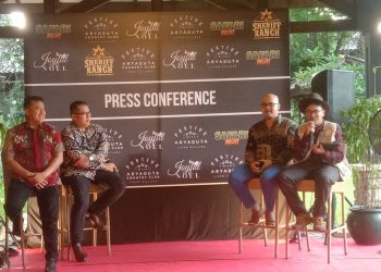 Wow!!! Aryaduta Lippo Village Datangkan Hewan Eksotis Untuk Tamu di Malam Pergantian Tahun