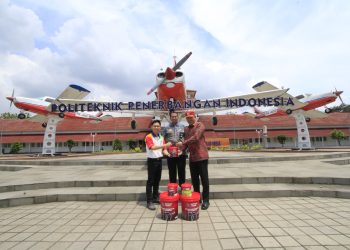 NIPPON Paint dan Politeknik Penerbangan Indonesia Curug Hadirkan Aviation Discovery Day