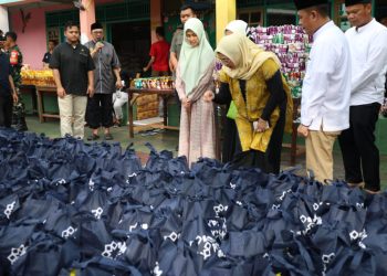 2.700 Paket Sembako Tersalurkan, Wabup Tangerang Hadiri Ramadan Berkah Masjid Jami Al-Ukhuwah
