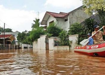 Hujan Deras Guyur Tangerang Selatan, Sejumlah Wilayah Terendam Banjir