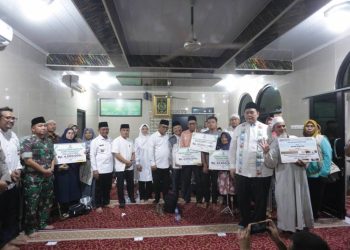 Safari Ramadan, Gubernur Banten Puji Program Sekolah Gratis Kota Tangerang
