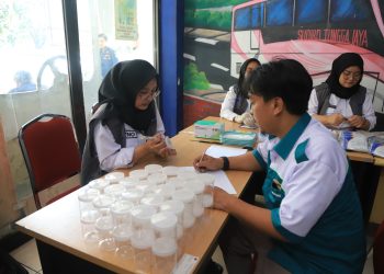 Sopir Bus AKAP di Terminal Poris Plawad Jalani Tes Urine