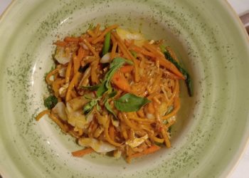 Kreasi Mie Gomak Khas Batak di Roemah Koffie dengan Rasa Otentik