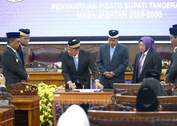 DPRD Kabupaten Tangerang Serah Terima Jabatan Bupati dan Wakil Bupati Periode 2025-2030
