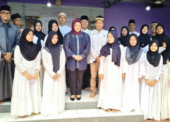 Wakil Bupati Tangerang Serahkan Bantuan di Halal Bihalal Maktabul Aitam