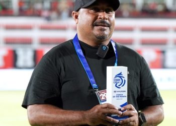 Imran Nahumarury Masuk Nominasi Pelatih Terbaik Liga 1