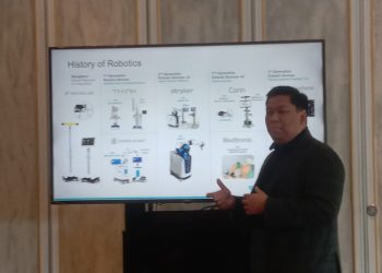 Solusi Atasi Nyeri Lutut pada Lansia dengan Teknologi Velys Robotic-Assisted TKR