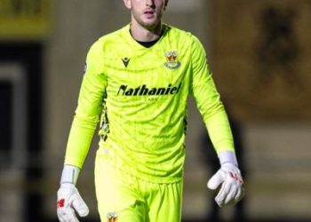 Profil Adam Przybek: Kiper Baru Persib Pengganti Kevin Mendoza