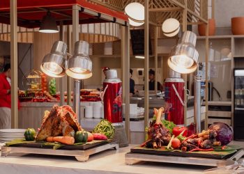 HARRIS Puri Mansion Siapkan “Meja Nasi” ala Bangsawan dengan Harga Terjangkau