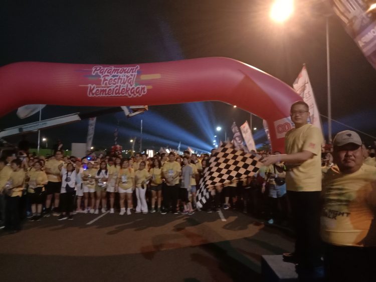 module: NormalModule;
touch: (-1.0, -1.0);
modeInfo: ;
sceneMode: Night;
cct_value: 0;
AI_Scene: (-1, -1);
aec_lux: 18.0;