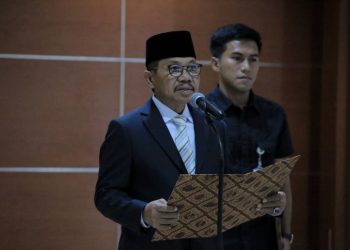 Wali Kota Tangerang Lantik 66 Pejabat, Tegaskan ASN Harus Bekerja Sepenuh Hati