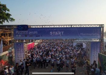 Ribuan Peserta Padati Pharmaphoria Fun Run 2025 di Paramount Petals