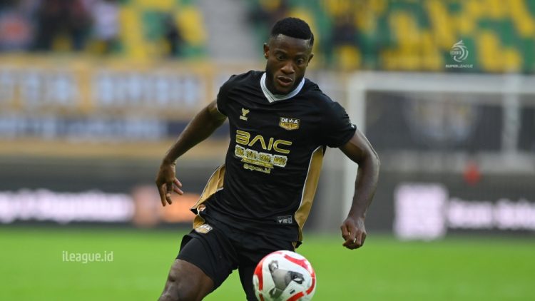 Penyerang Dewa United Banten, Alex Martins. (sumber foto: ileague.id)