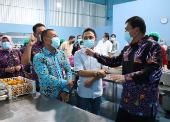 Kasus Keracunan Mencuat, Bupati Tangerang Tinjau Dapur MBG di Jambe