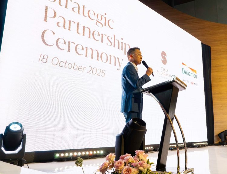 Dadi Budiana, Direktur Manajemen Risiko, PT Bank Danamon Indonesia Tbk, Menyampaikan Kata Sambutan dalam Acara Peresmian Peluncuran Two Sudirman Private Residences, Sabtu, 18 Oktober 2025. (IST)