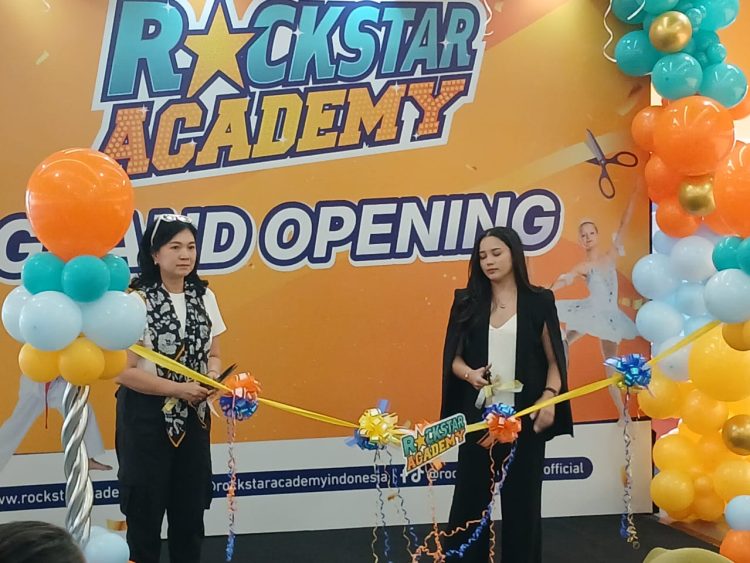 Grand Opening RockStar Academy di Hampton Square Gading Serpong. (IST)
