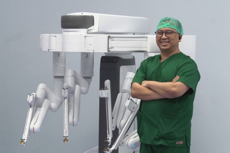 Prof. Dr. dr. Agus Rizal A.H. Hamid, Sp.U (K) Onk, FICRS.