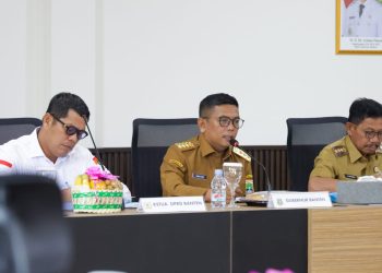 Pimpin Rakor Penanganan Banjir, Andra Soni: Normalisasi Sungai Jadi Prioritas