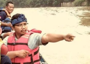 Limbah Kimia Diduga Cemari Cisadane Usai Kebakaran Gudang di Tangsel