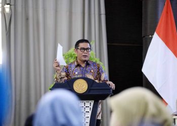 Guru dan Bendahara Sekolah di Kota Tangerang Dibekali Pelatihan Profesional