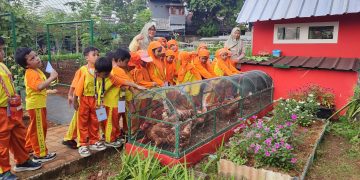 Destinasi Eduwisata, KWT Binaan Indah Kiat Tangerang Dikunjungi Anak TK